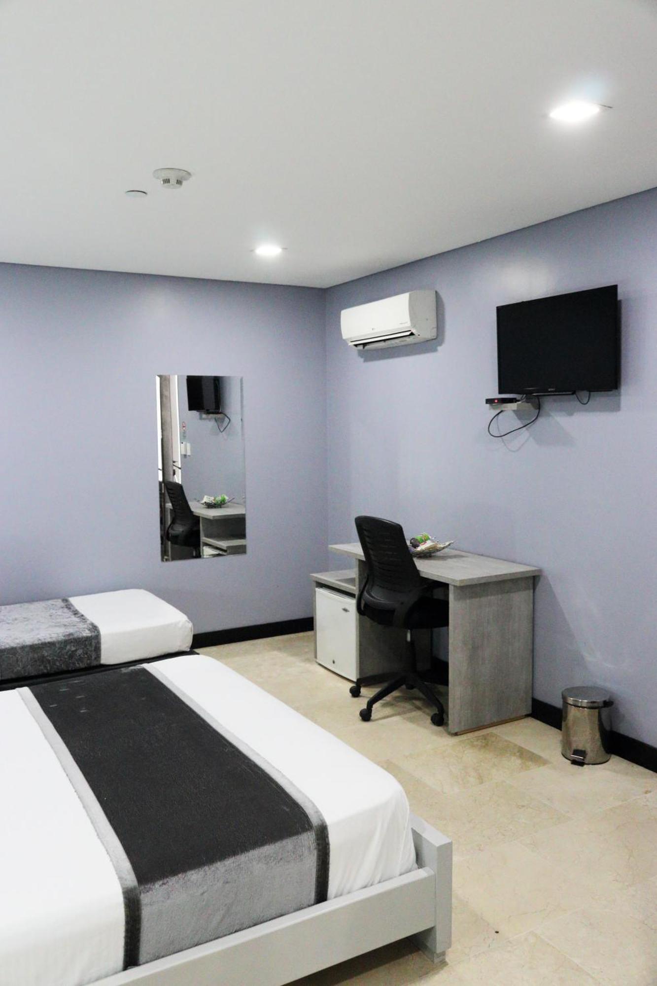 Hotel Lleras Express Medellín Dış mekan fotoğraf