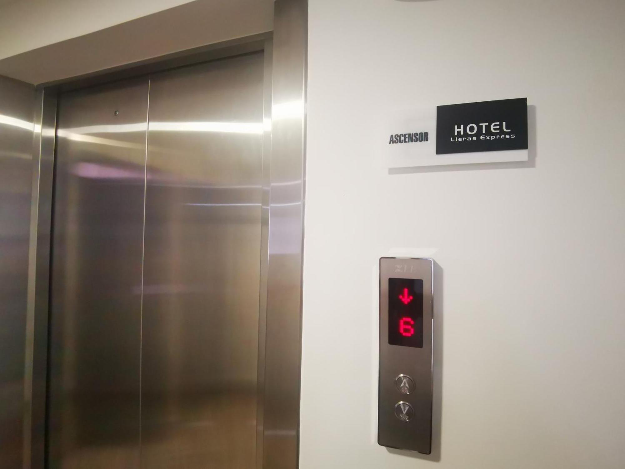 Hotel Lleras Express Medellín Dış mekan fotoğraf