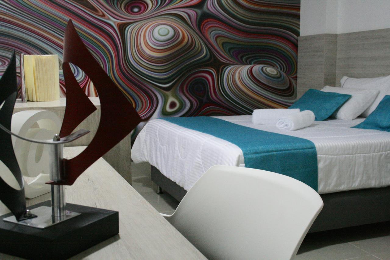 Hotel Lleras Express Medellín Dış mekan fotoğraf