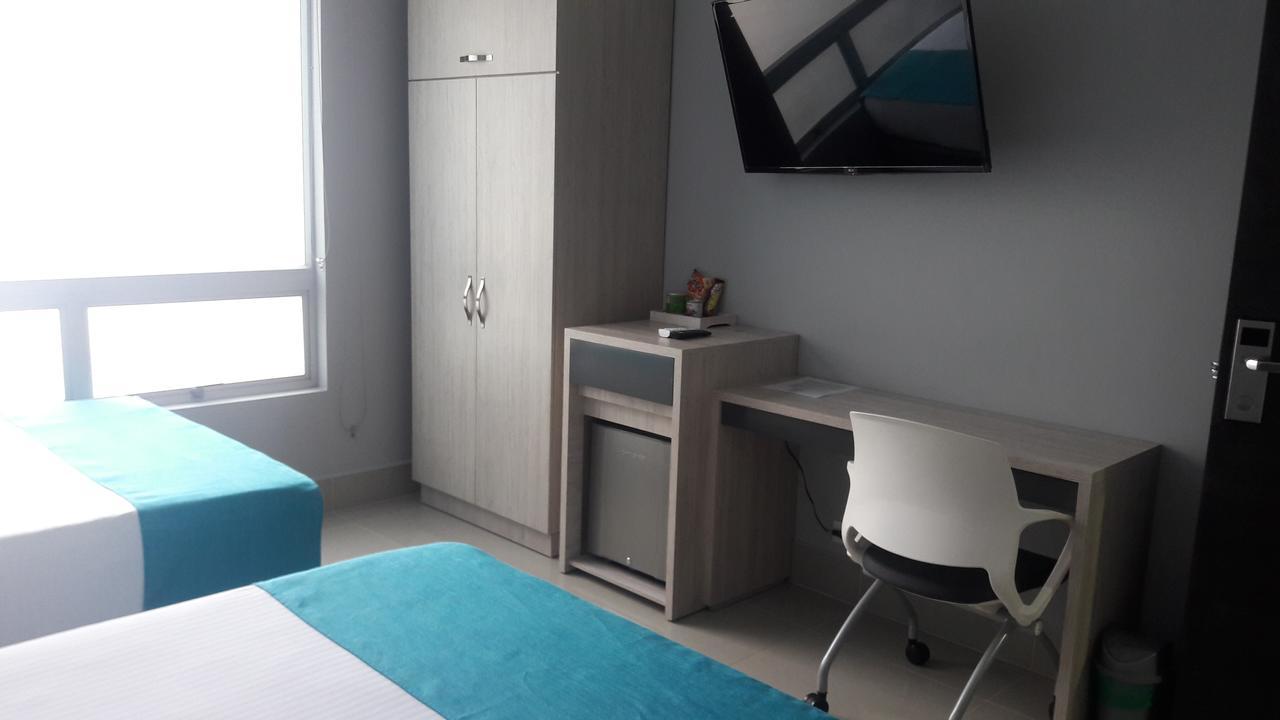 Hotel Lleras Express Medellín Dış mekan fotoğraf