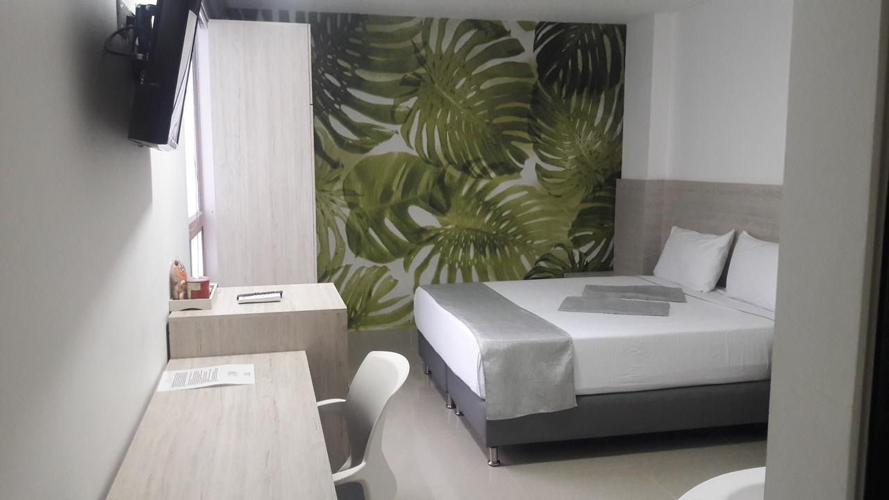 Hotel Lleras Express Medellín Dış mekan fotoğraf